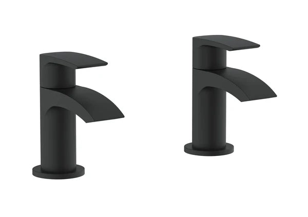 SWBR055 - Linford Electroplated Bath Pillar Taps w/ 2 Tap Holes - Black image